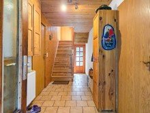 Eingansbereich Ankommen im Gr�nen: Familienhaus mit Platz, Garten und Scheune/Werkstatt (A1734)