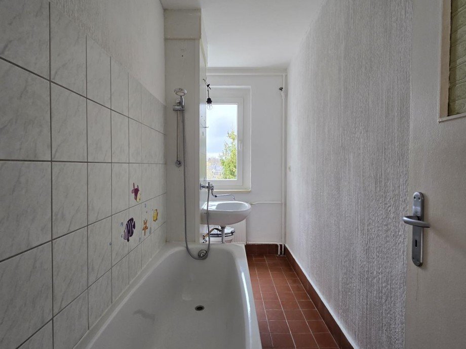 Tageslichtbad mit Wanne Wohnung Wurzbach