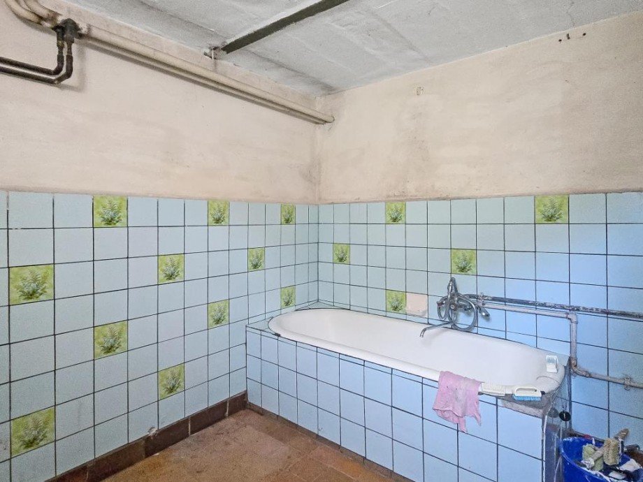 Bad UG Einfamilienhaus Remptendorf