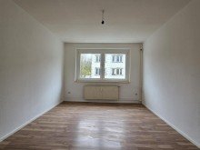 Wohnzimmer (A1543) Ideale Wohnung f�r Singles oder Paare!