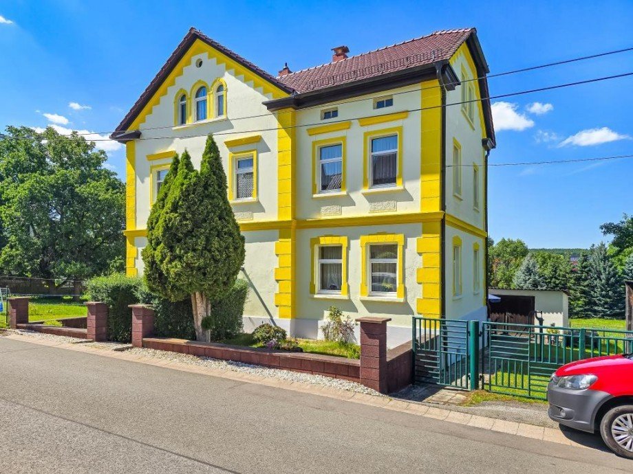 Au�enansicht Haus Einfamilienhaus Triptis