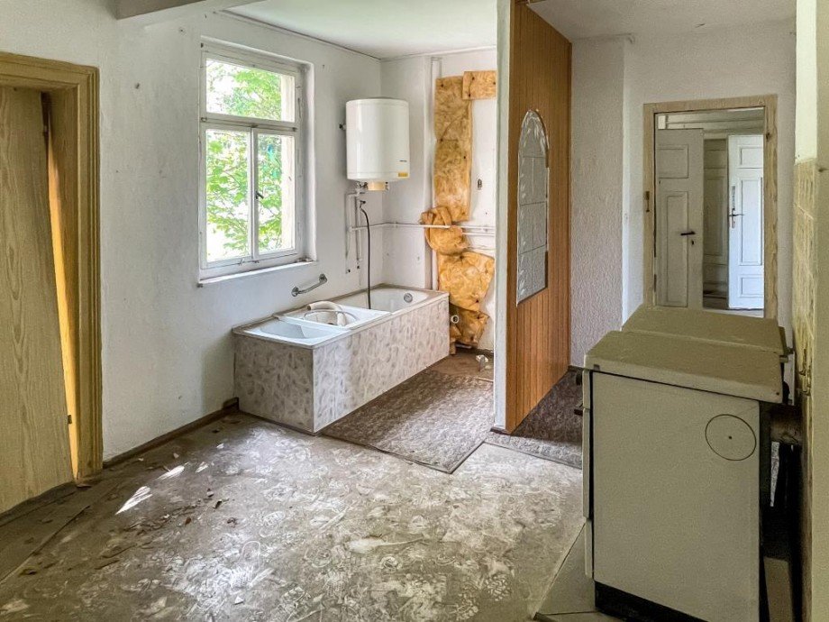 Badezimmer 1. OG Mehrfamilienhaus P��neck