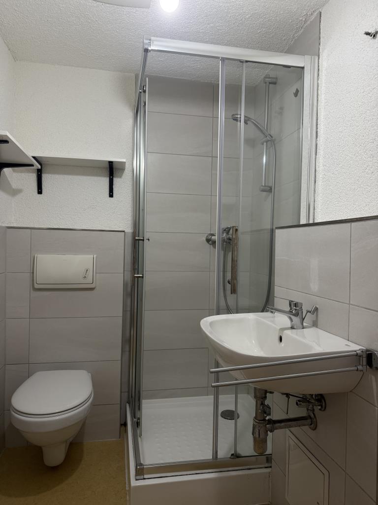 Tageslichtbad mit Dusche Wohnung Saalburg-Ebersdorf