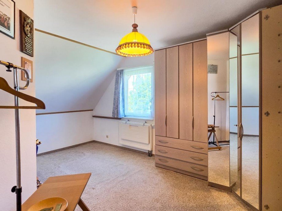 weiteres Zimmer DG Einfamilienhaus Saalburg-Ebersdorf