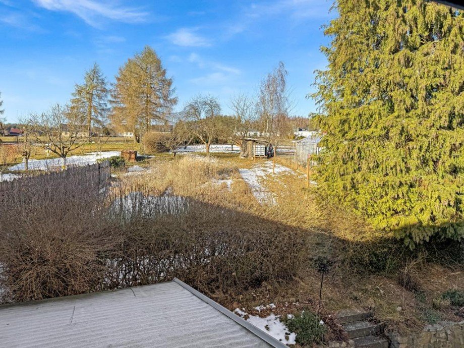 Gr�nfl�che Doppelhaush�lfte Rosenthal am Rennsteig