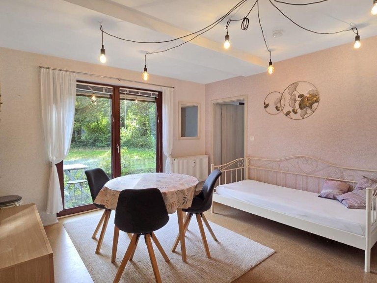 Wohnzimmer Lichtenberg Wohnung m�blierte Wohnung mit sep. Eingang und Terrasse (A1800)