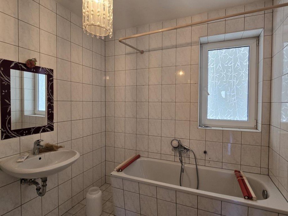 Wohnung (Bad) Mehrfamilienhaus Wurzbach