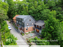 Au�enansicht Ankommen im Gr�nen: Familienhaus mit Platz, Garten und Scheune/Werkstatt (A1734)