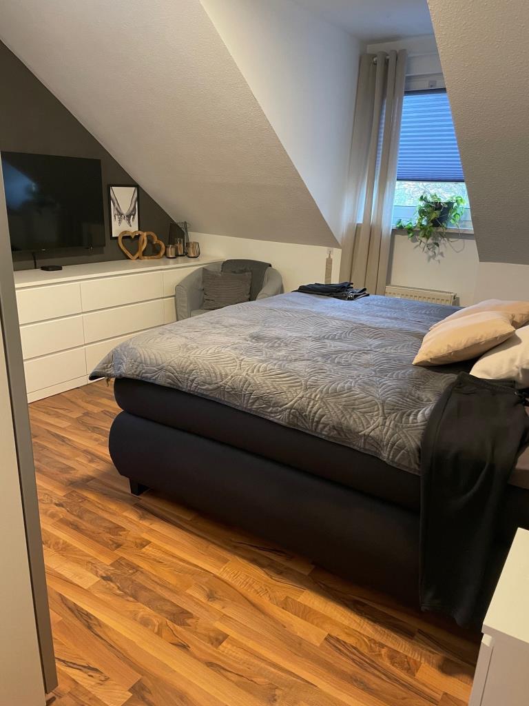 Zimmer_2 Wohnung Hof