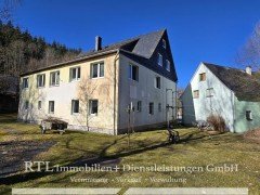 Hauptbild Mehrfamilienhaus mit 8 Einheiten, Gewerbehalle & 2.500m� Teich - vielseitiges Immobilienpaket