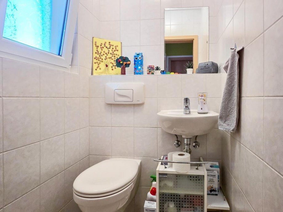 weiteres WC Mehrfamilienhaus Rosenthal am Rennsteig