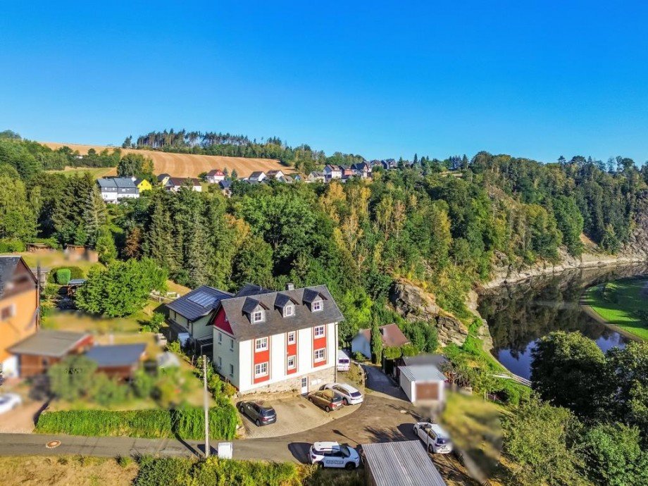 Luftansicht Mehrfamilienhaus Rosenthal am Rennsteig