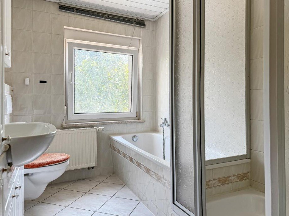 Badezimmer OG Einfamilienhaus Rosenthal am Rennsteig