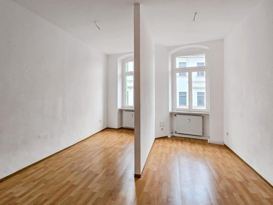 Zimmer Wohnung OG Zweifamilienhaus Schleiz