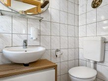 Bad Bezugsfertiges Einfamilienhaus mit Platzpotenzial (A1692)