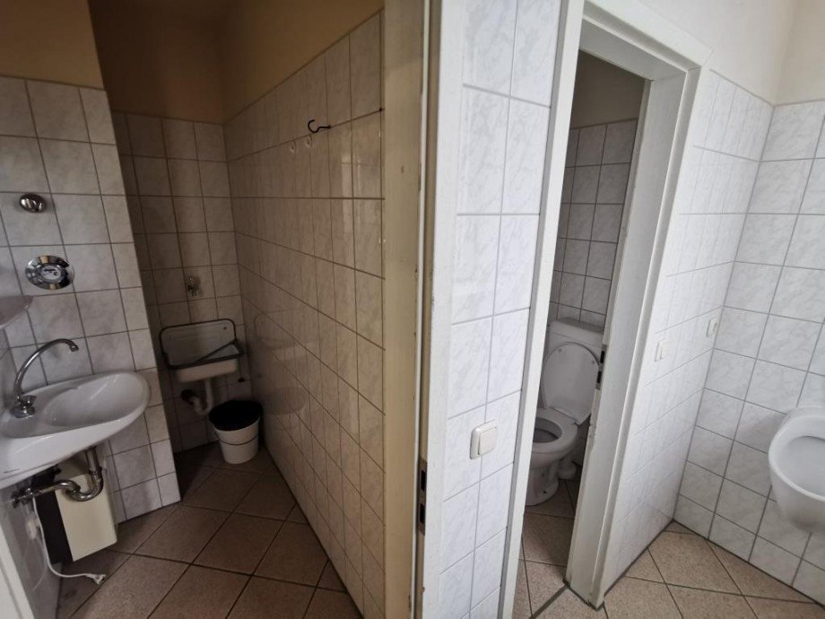 Sanit�r 2 Einzelhandel Bad Lobenstein