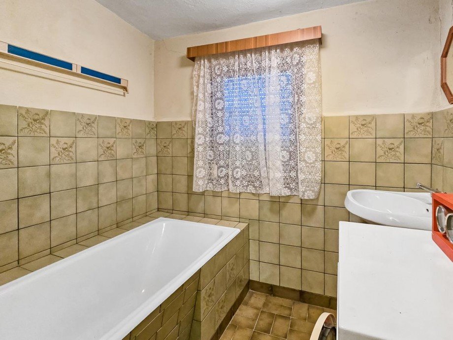 Tageslichtbad mit Wanne Ferienhaus Bad Lobenstein