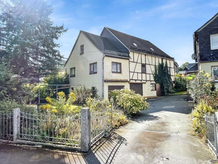 Scheune Au�enansicht Einfamilienhaus Bad Lobenstein
