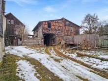 Nebengelass Bauernhaus mit Nebengelass und weitl�ufigem Grundst�ck (A1663)