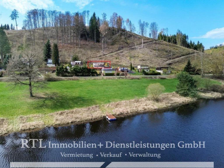 Au�enansicht Bad Lobenstein Bungalow Ferienbungalow in sch�ner Wasserlage (A1713)