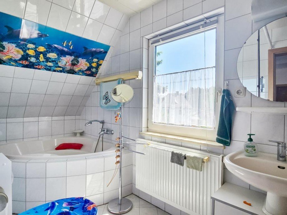 Wannenbad DG Einfamilienhaus Saalburg-Ebersdorf